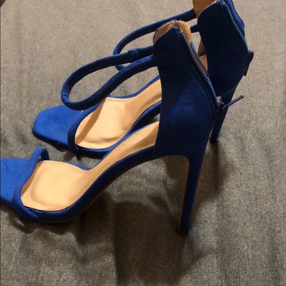 Suede blue heels - Picture 2 of 3